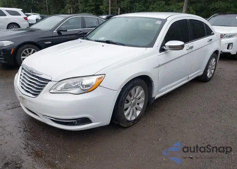 2013 Chrysler 200 Limited из США, поврежденный, VIN 1C3CCBCG0DN528174